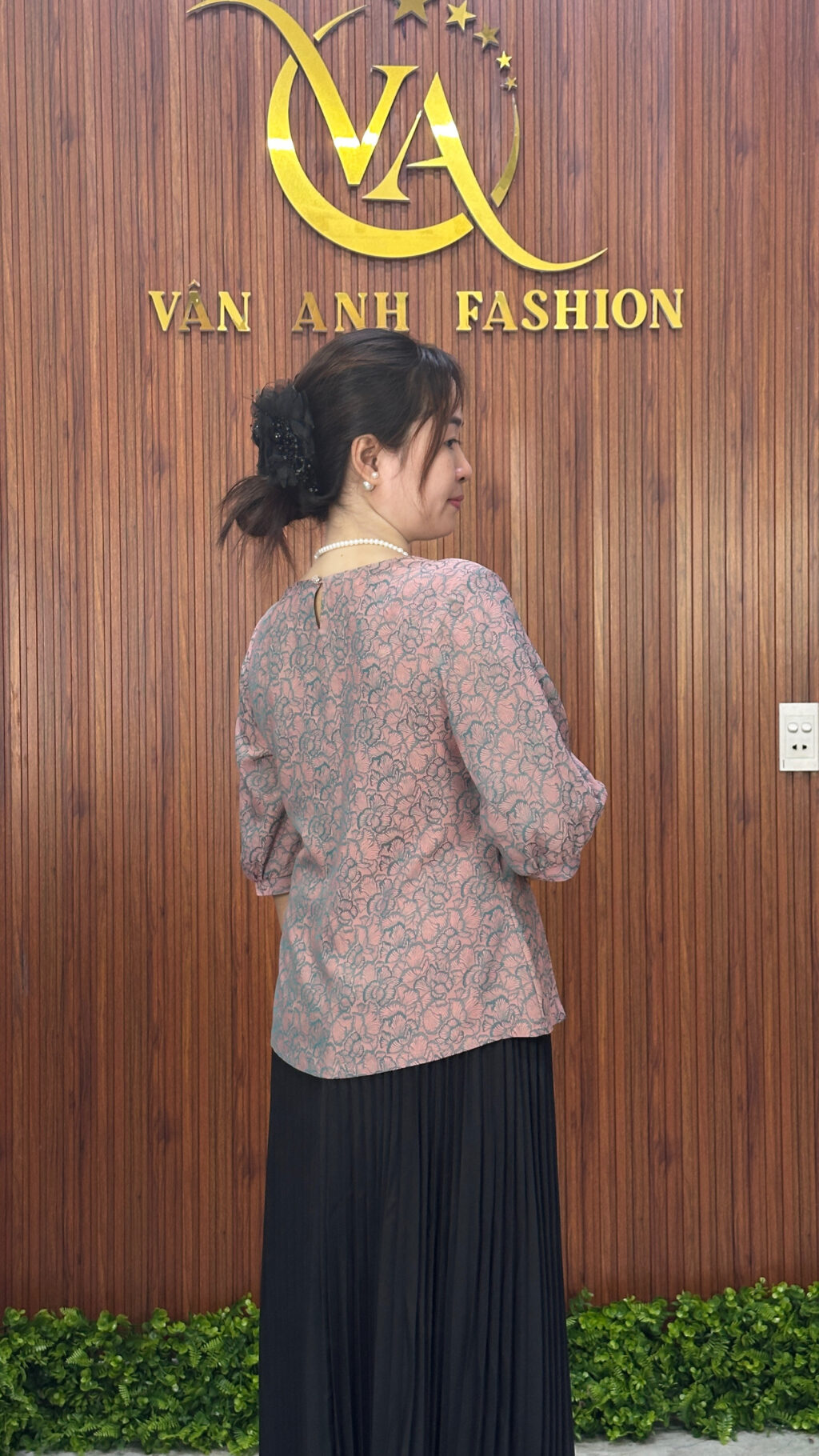 Áo Gấm Hoa – Sang trọng & Nữ tính